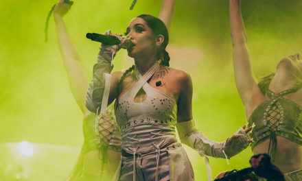 María Becerra sigue sumando premios ahora por Te Espero junto a Prince Royce en los Premios Lo Nuestro