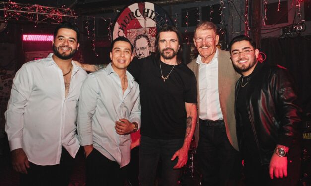 LA ARROLLADORA BANDA EL LIMÓN Y JUANES UNEN FUERZAS EN UNA COLABORACIÓN HISTÓRICA“UNA NOCHE