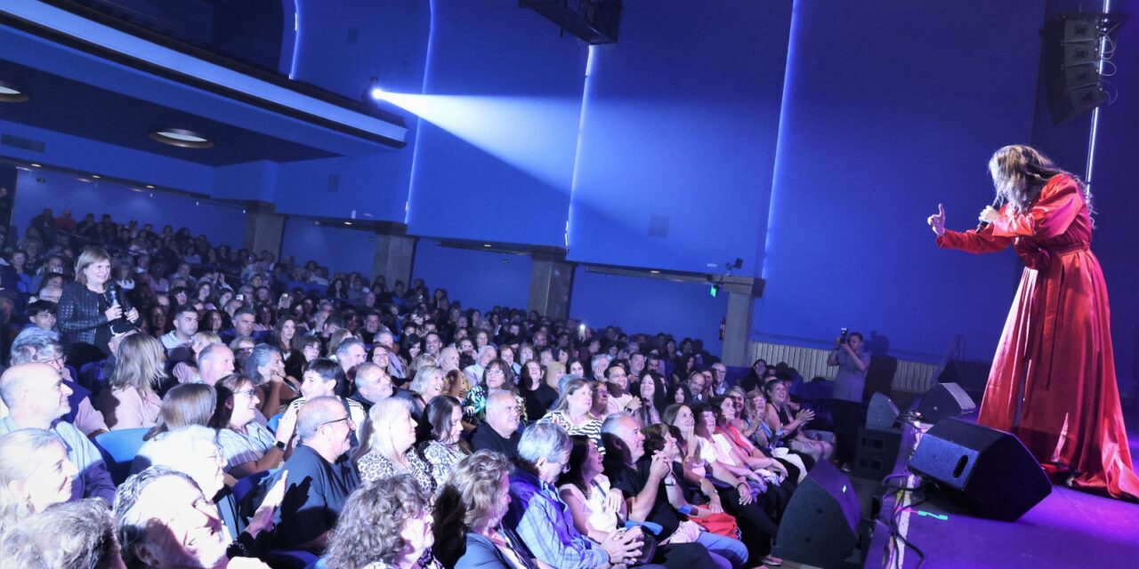 Patricia Bullrich fue a ver a Fátima Florez y elogió su imitación: “A mi personaje lo sacás impresionante”